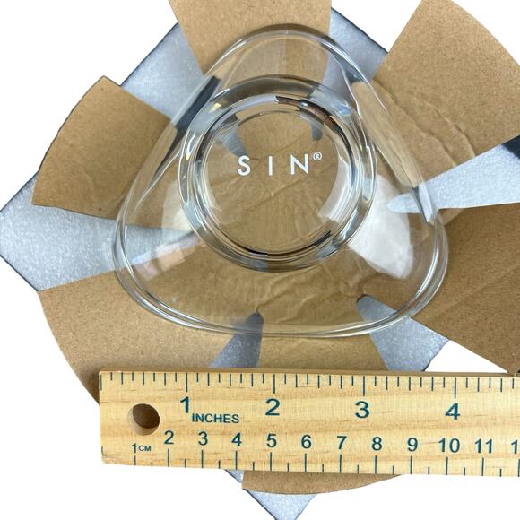 SIN Urch Glass Decorative Set of 3 Bowls Clear Dishwasher Safe Snacks Candy Dish - Picture 12 of 13